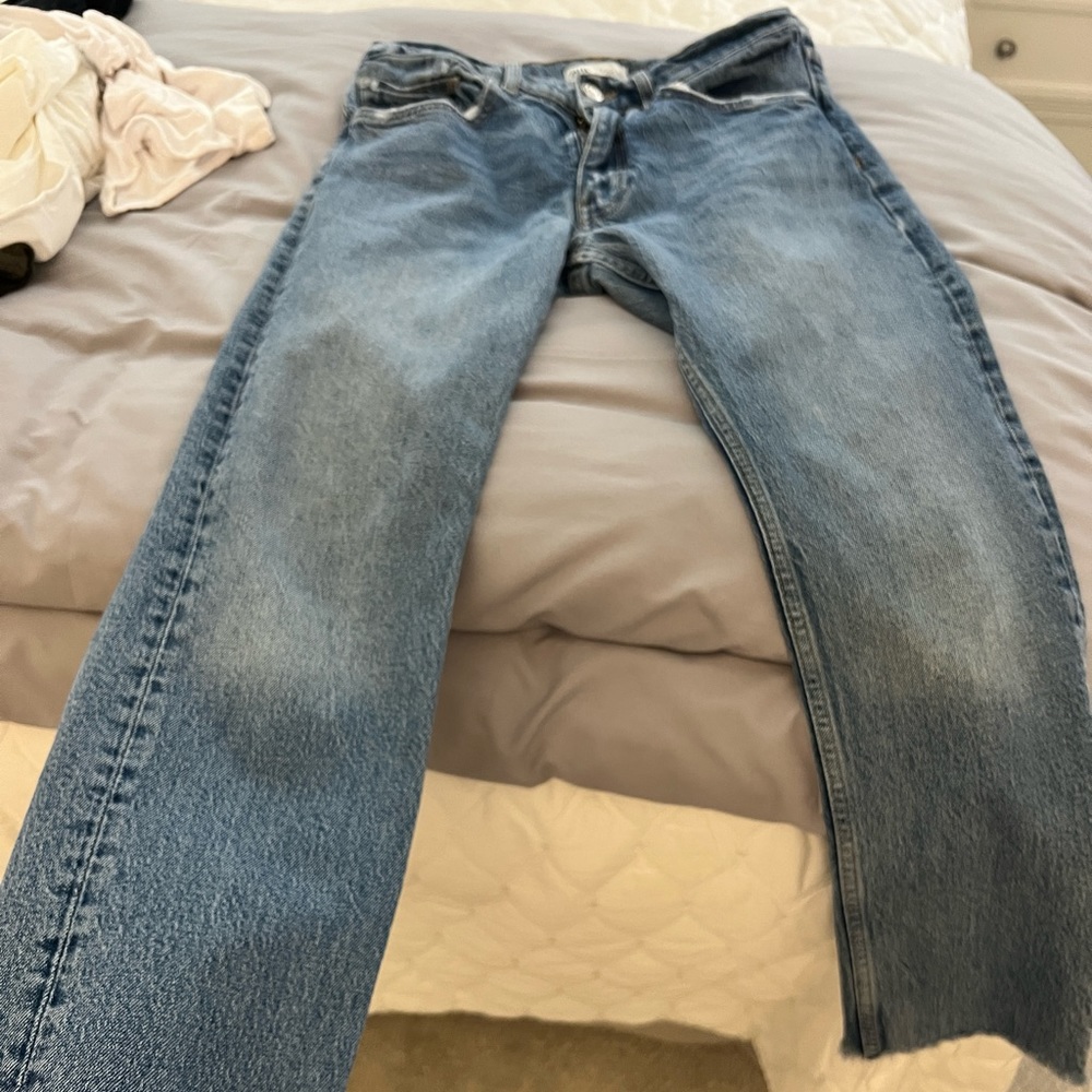 Zara jeans size 6